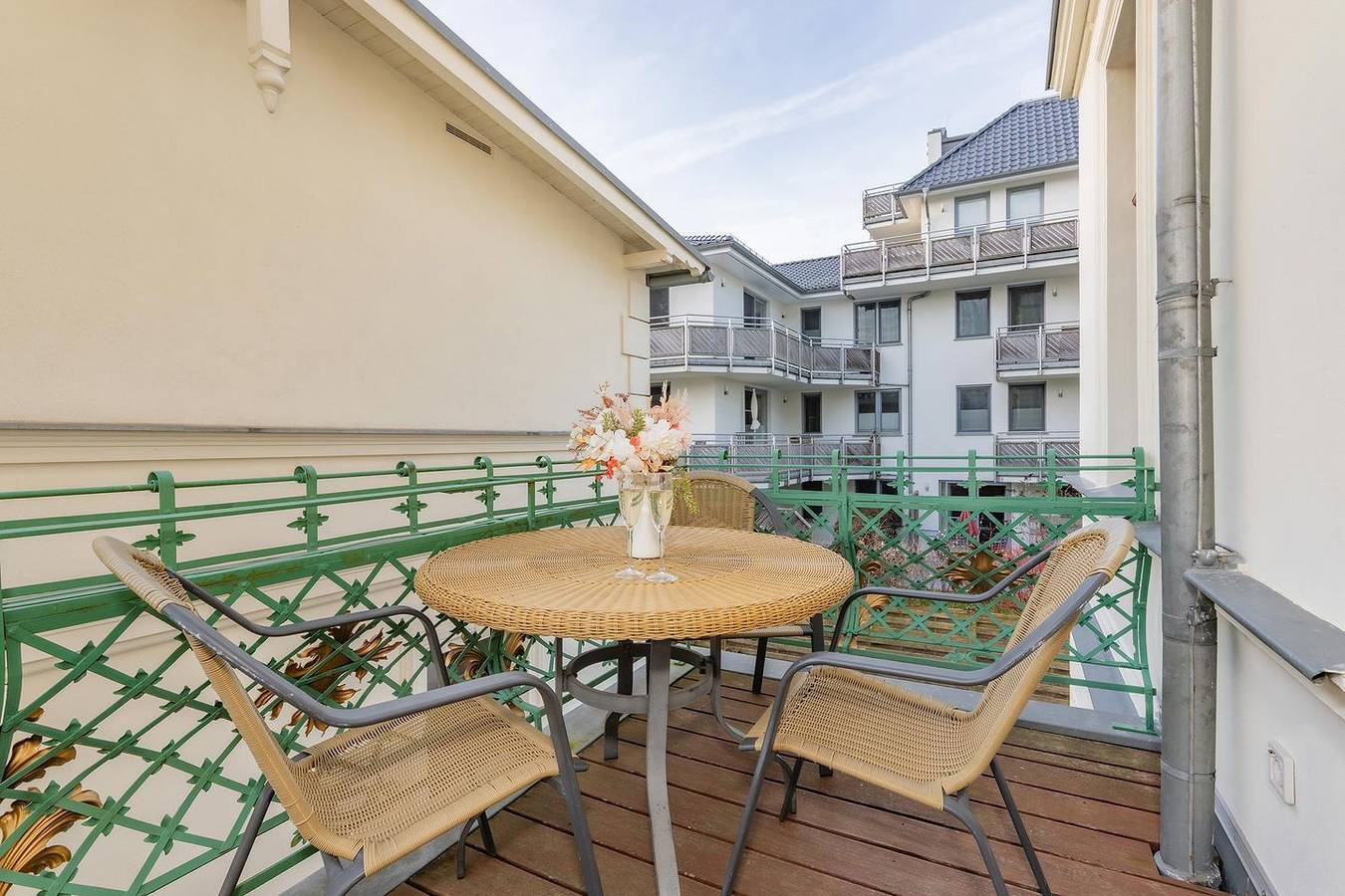 Ganze Wohnung, Villa Medici 06 - direkt an der Promenade - Haustiere erlaubt in Seebad Heringsdorf, Heringsdorf