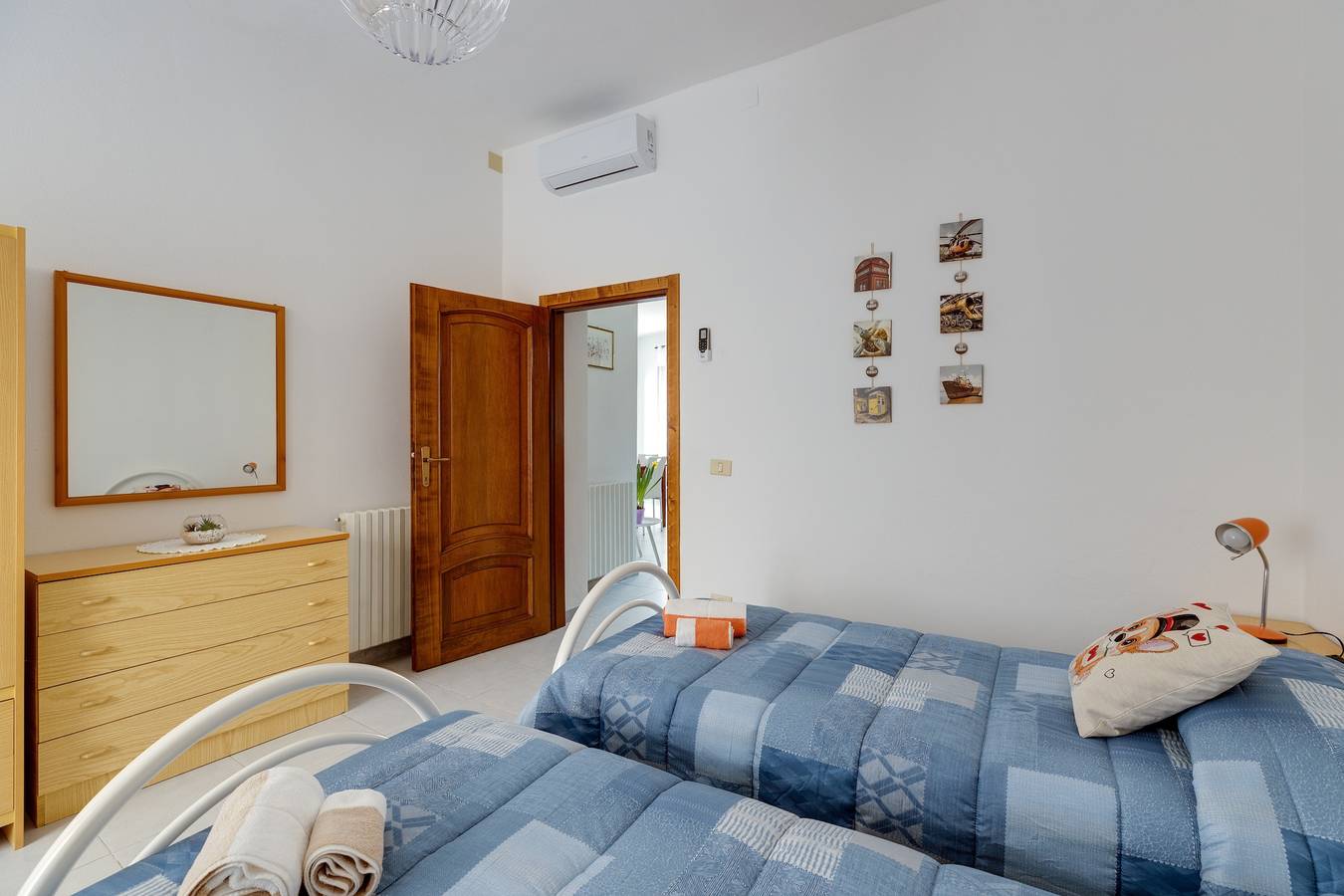 Apartamento entero, Apartamento 'Casa Miriam' con terraza privada y aire acondicionado in Oristán, Campidano