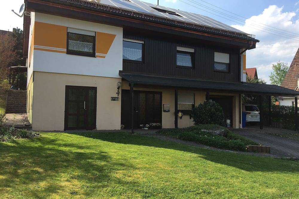 Ganze Wohnung, Moderne Ferienwohnung zum entspannen in ruhiger Lage in Sulz am Neckar, Mittlerer Schwarzwald