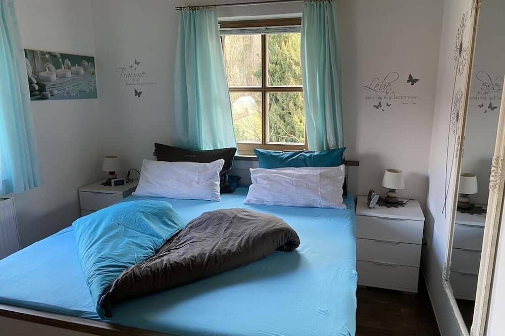 Ganze Wohnung, Voll ausgestattete 4*-Ferienwohnung für 2 Personen mit Garten in Arnbruck, Ostbayern