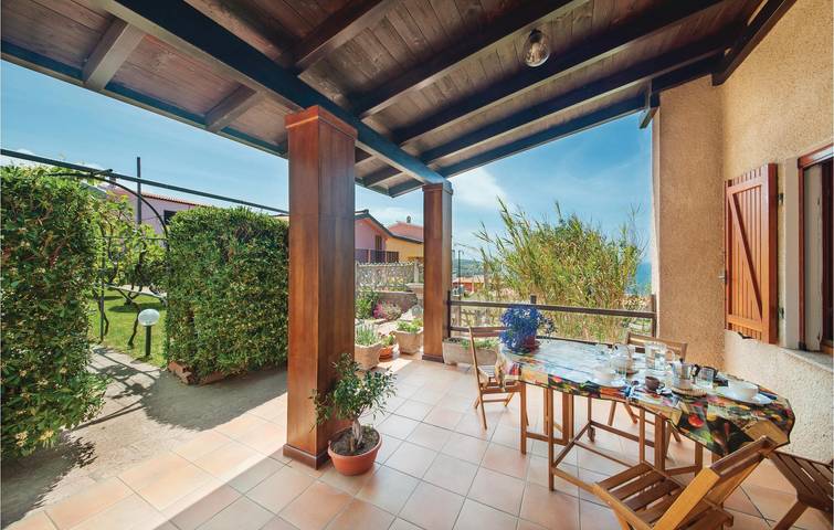 Appartamento intero, Appartamento con vista mare e letto per bambini. in Porto Alabe, Tresnuraghes