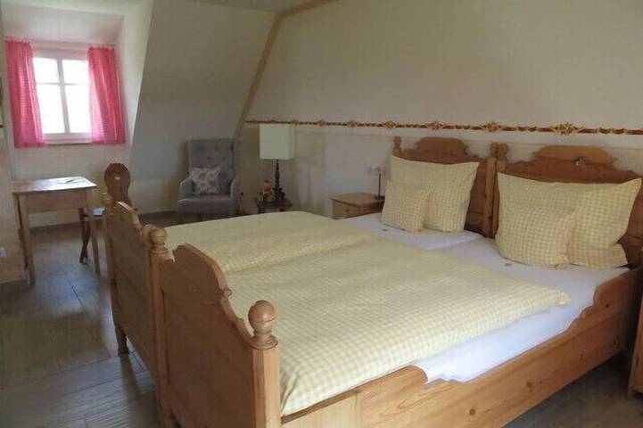 Ferienwohnung für 5 Personen, mit Garten und Balkon in Ansbach - 4