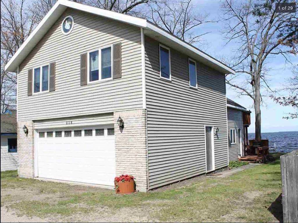 Luxus-Haus am See am Houghton Lake in Prudenville, Roscommon County