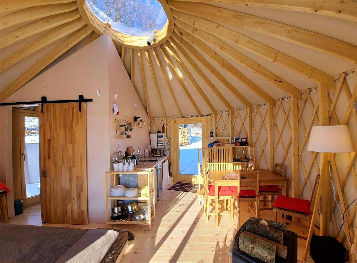 Ałabajka jurta i camping in Sudety (Polska)
