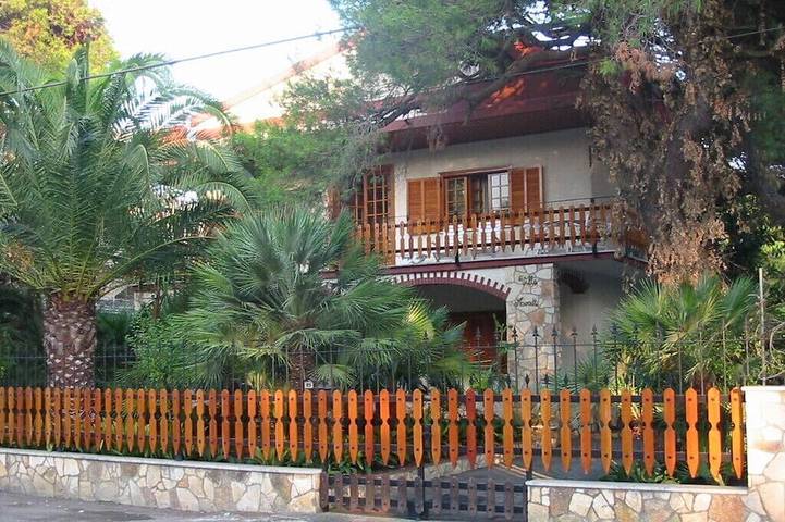 Ferienhaus für 8 Personen, mit Garten, mit Haustier