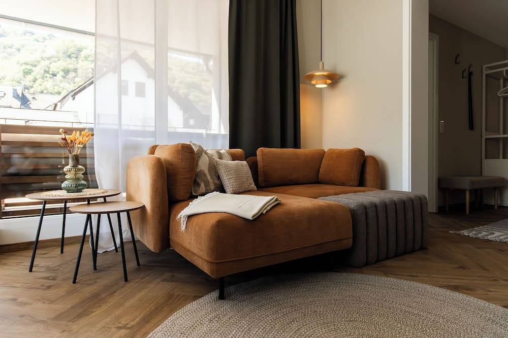 Ganze Wohnung, Gemütliche neue Ferienwohnung mit kleinem Balkon und tollem Badezimmer in Bremm, Cochem-Zell