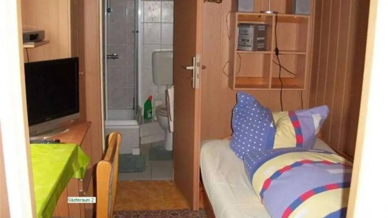 Einzelzimmer für 2 Personen (16 m²) in Neubrandenburg in Neubrandenburg, Mecklenburgische Seenplatte