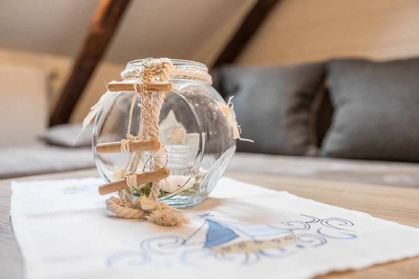 Ganze Wohnung, Ferienwohnung "Adler" in Meeresnähe mit Wlan & Terrasse in Wirdum, Nordseeküste
