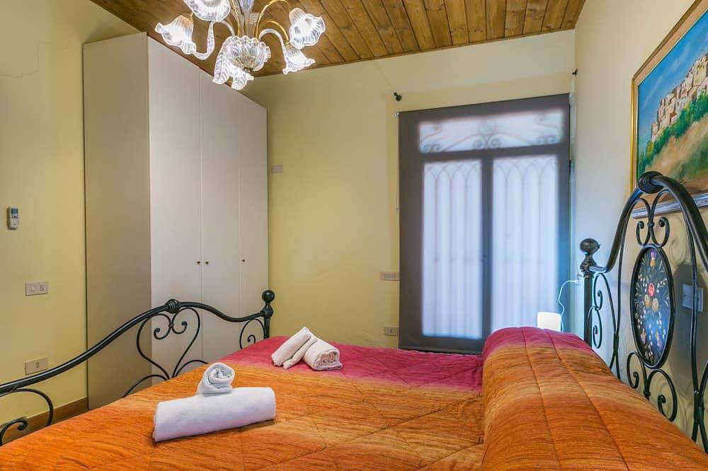 Ganze Wohnung, Tipologia Bilocale in Fucecchio, Florenz Provinz