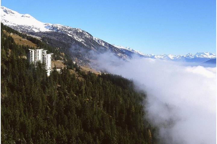 Gîte pour 4 personnes, avec vue et jardin à Mollens - 2