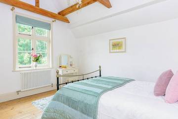 Glamping for 4 People in Tideswell, Peak District, Photo 2