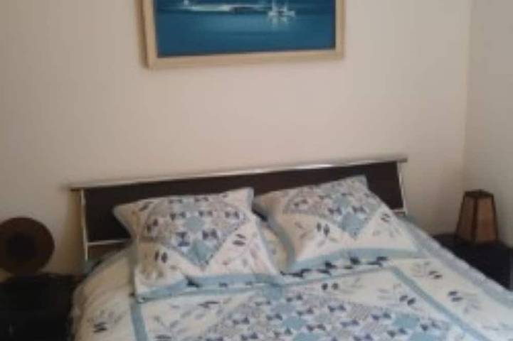 Location de vacances pour 6 personnes, avec jardin à Solliès-Toucas - 2