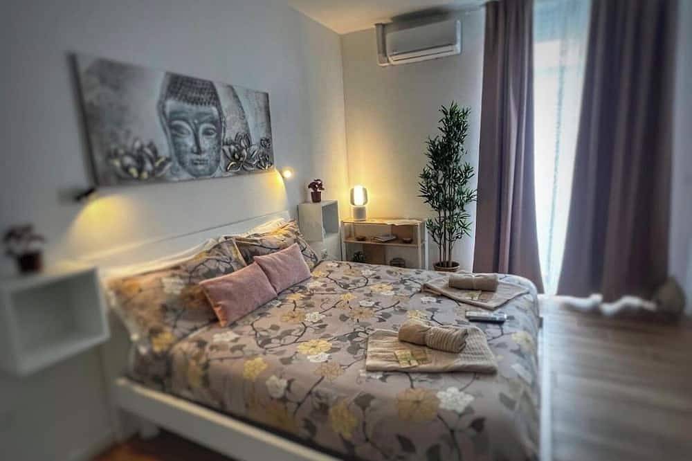 Relax in the heart of the historic district, with cozy rooms for overnight stays in Eboli, Province de Salerne