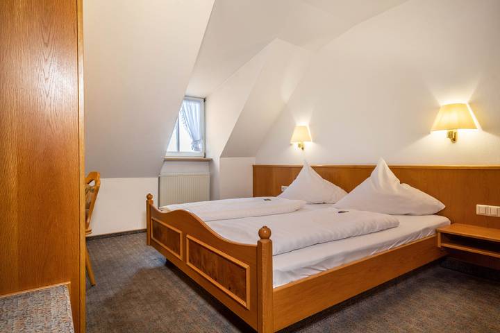 Chambre "Zimmer 5" avec terrasse partagée, jardin partagé et Wi-Fi in Ebenweiler, Region Bodensee-Oberschwaben