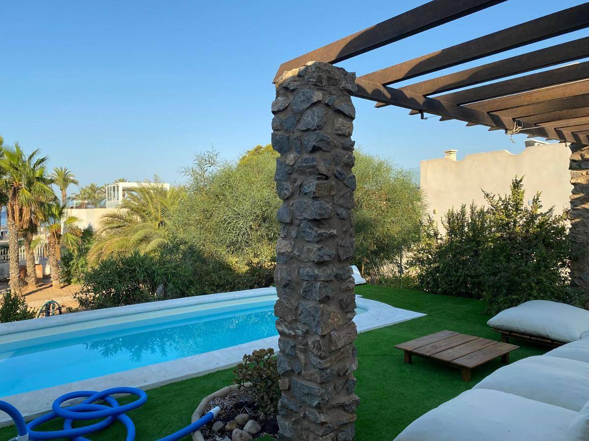 La Huida Chalet con piscina junto al mar in El Pinar de San Gines, Cartagena
