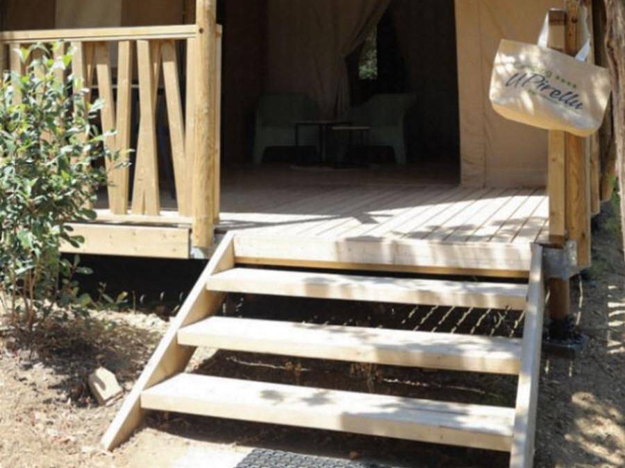 Camping U Pirellu - Tente en toile et en bois 4 personnes - Tente Lodge 2 ch 4 pers in Porto-Vecchio, Arrondissement de Sartène