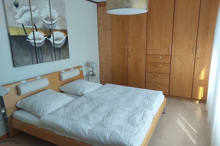 Ganze Wohnung, Ferienwohnung haus-elsa-bochum, 4 Zi, 2-9Pers, 130qm, große Terrasse, Ez Aufpr. in Weitmar, Bochum