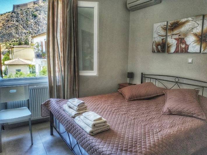 Gîte pour 2 personnes, avec terrasse et vue à Nauplie - 3