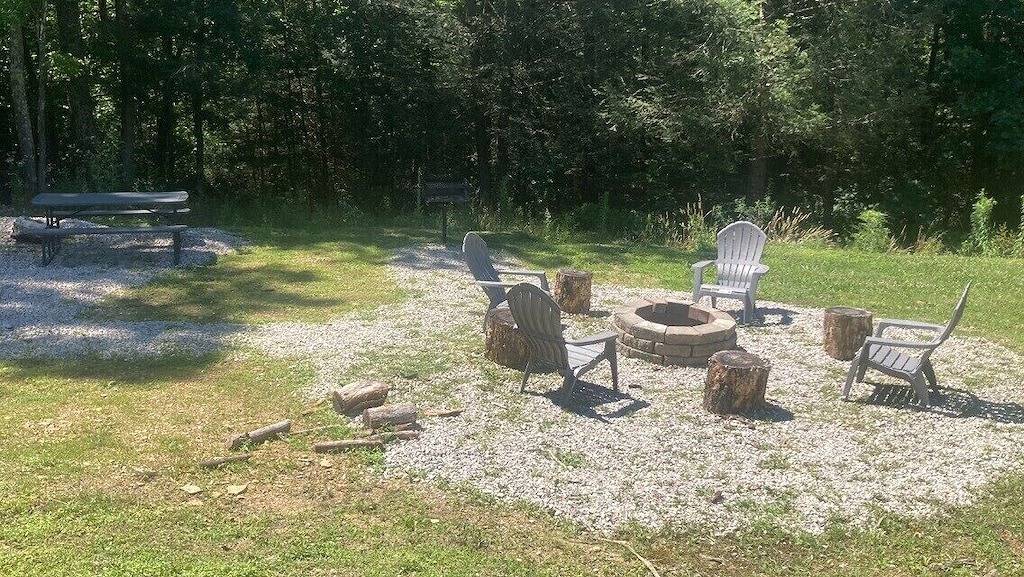 Die Cave Run Lake Cabin in Daniel Boone National Forest