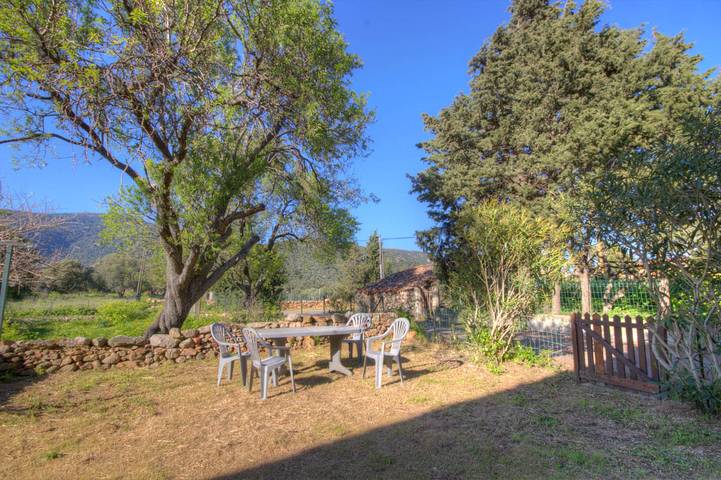 Gîte per 4 persone, con panorama e giardino, con animali domestici - 1