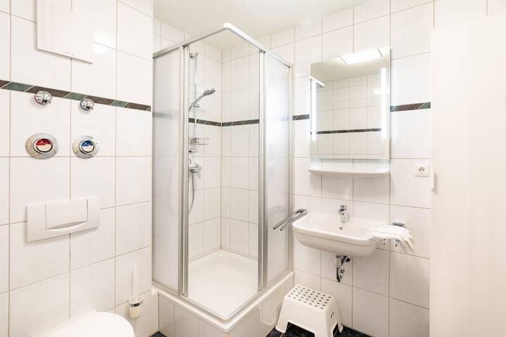 Ferienwohnung für 4 Personen, mit Terrasse und Pool sowie Sauna und Meerblick in Rerik - 3