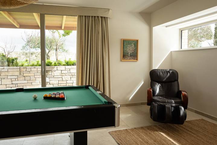 Ferienhaus für 10 Personen, mit Meerblick und Whirlpool sowie Terrasse und Garten in Heraklion - 3