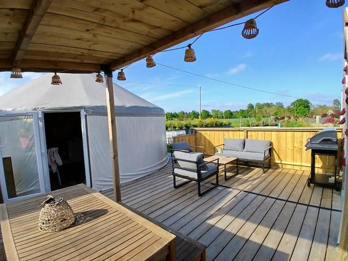 Gîte pour 3 personnes, avec terrasse et piscine à Clermont-Créans - 4