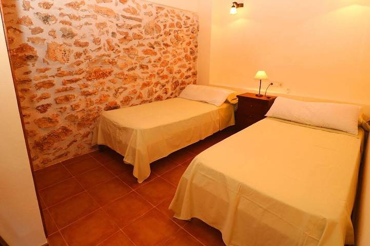 Can Cova, Wi-fi gratis, piscina privada y jardín in Es Llombards, Santanyí