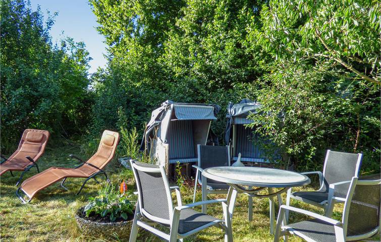 Wohnung Arzberg: Parkplatz, TV, Terrasse, Küche & mehr! in Arzberg (Franken), Landkreis Wunsiedel im Fichtelgebirge