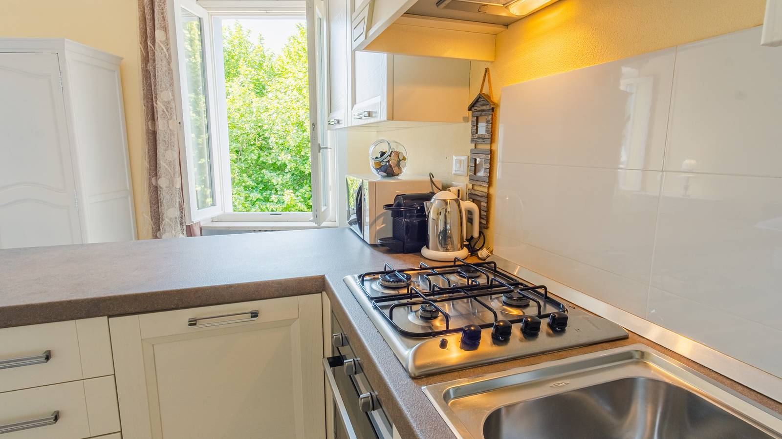 Ganze Wohnung, Ferienwohnung für 2 Personen in Desenzano del Garda, Gardasee-Berge