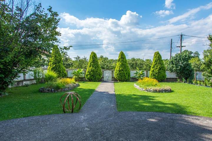 Location de vacances pour 5 personnes, avec vue et jardin à Despotovac - 4