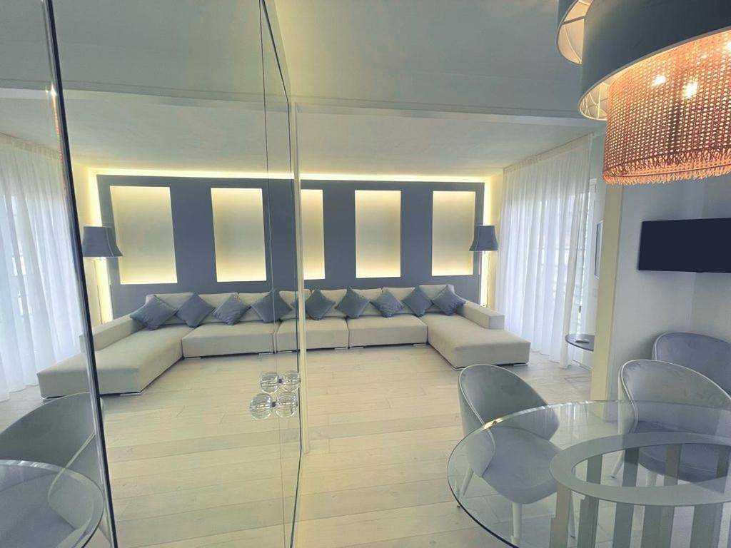 Luxury Home Paradise View in Montecristo levante, Forte dei Marmi