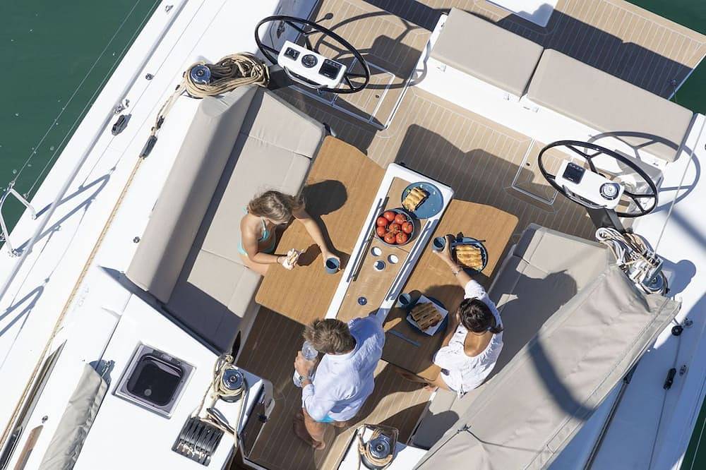 Sun-Kissed Sailing Adventure in Galicia, Baiona in Praia da Cuncheira (Baiona), Baiona