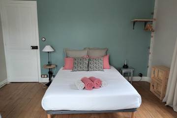 Chambre d’hôte pour 4 personnes, avec jardin dans Jaunay-Marigny