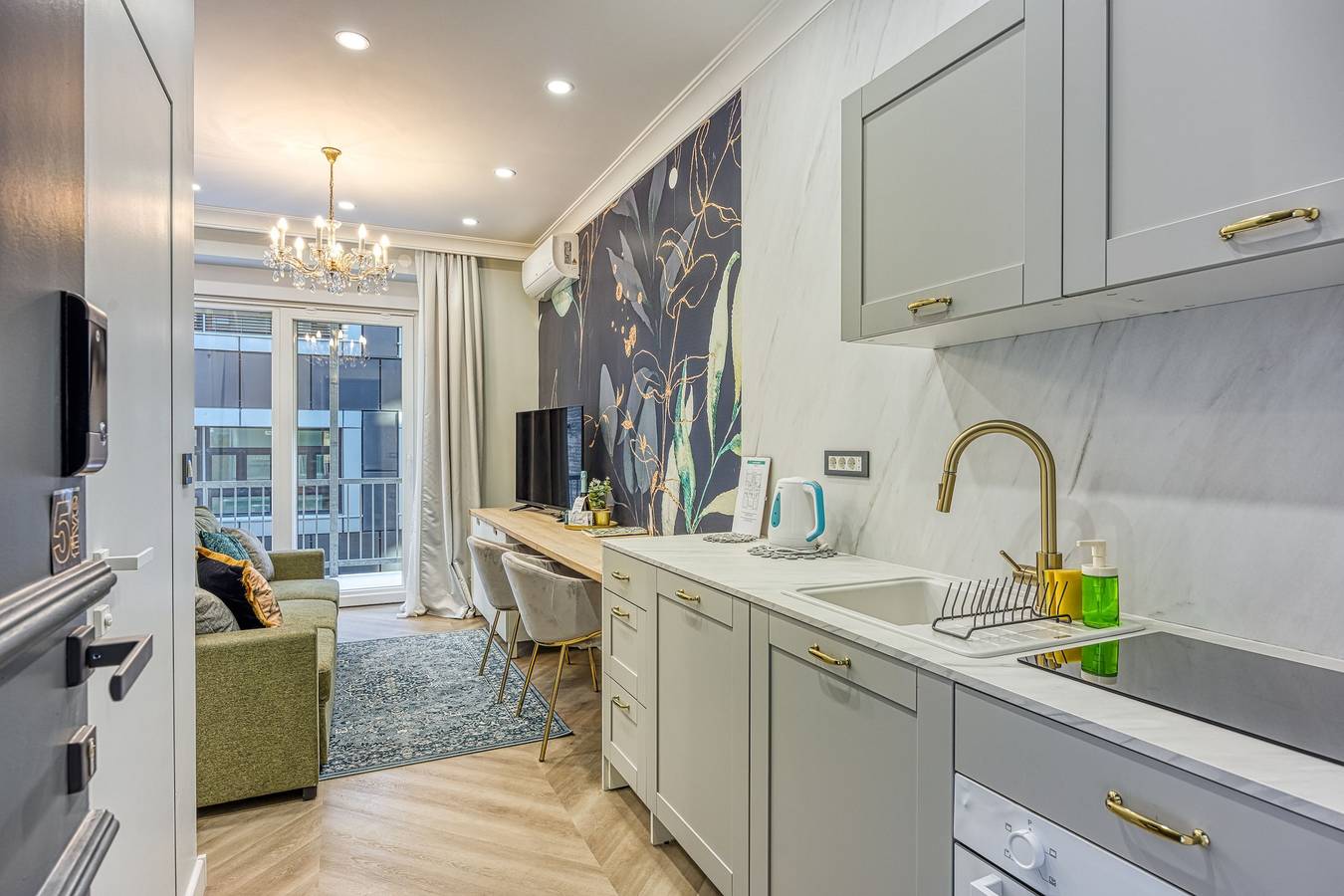 Cały apartament, Boutique Downtown Studio with Balcony 5 in Zagrzeb, Zagrzeb i okolice