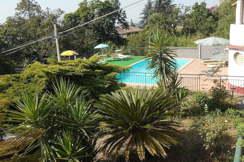 Panorama Casavacanza in Villa mit Pool an den Hängen des Ätna, Sonnenschein in Sant'Alfio, Sant'Alfio (Gemeinde)