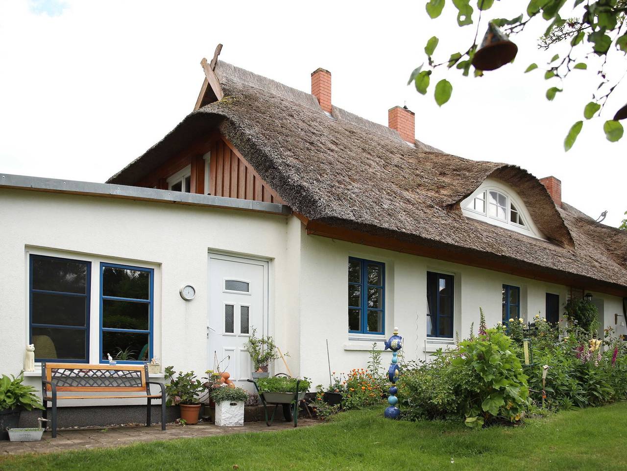 Ganze Ferienwohnung, Urlaub im historischen Bauernhaus in Neuendorf-Heide, Saal