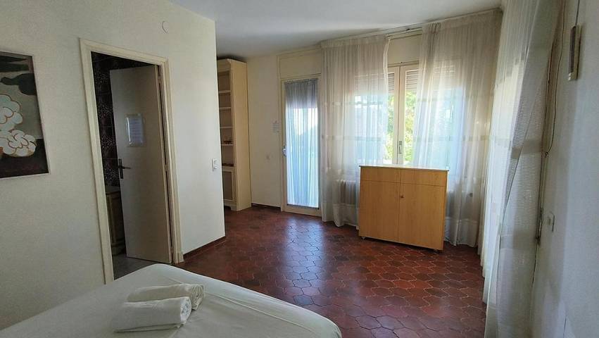 Casa rural para 15 personas, con Jardín y Vistas en Vendrell - 4
