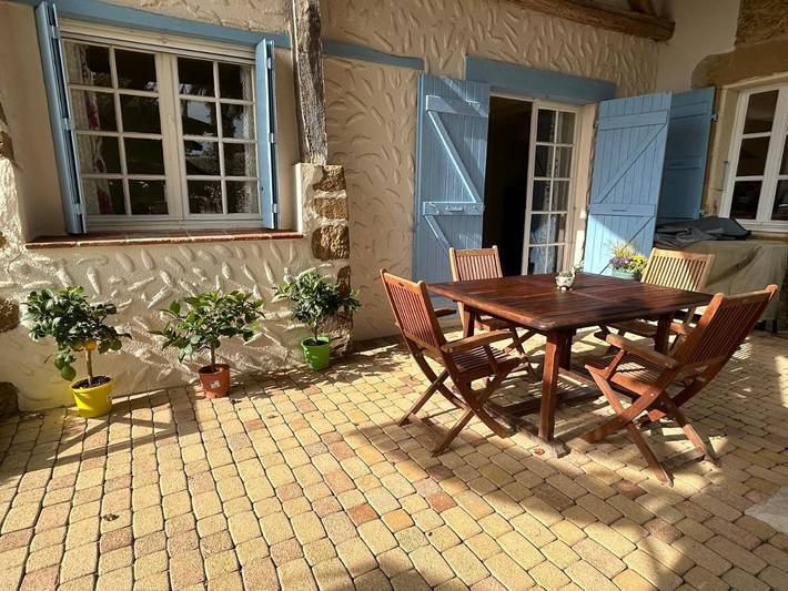 Location de vacances pour 4 personnes, avec Balcon et Terrasse ainsi que Jardin et Piscine à Bassoues - 2