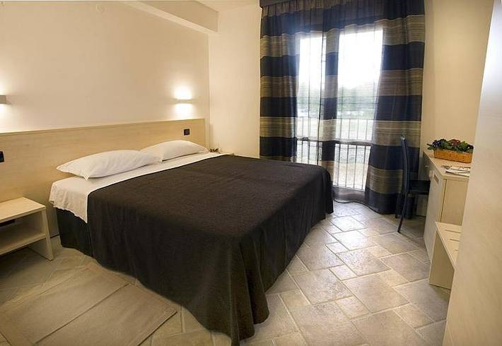 Hôtel pour 2 personnes, avec vue et jardin ainsi que piscine et terrasse à Pratola Peligna - 2