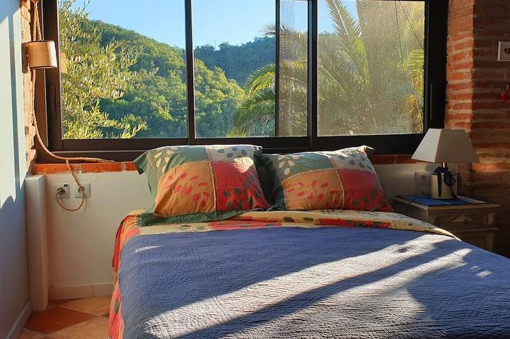 Gîte pour 2 personnes, avec jardin et piscine à Reynès - 2