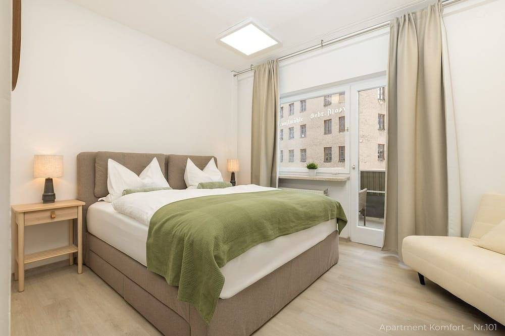 Ganze Wohnung, Großes Apartment mit 150qm für Gruppen im Zentrum in Bad Aibling, Landkreis Rosenheim
