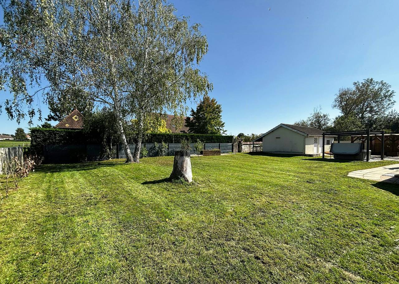 Demeure bourguignonne avec spa près de Beaune in Corgengoux, Région de Beaune