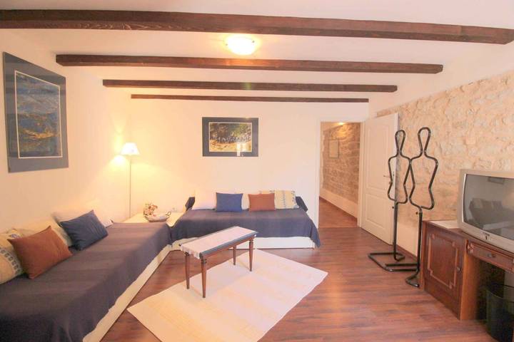 Vakantiewoning voor 3 personen, met balkon in Novigrad