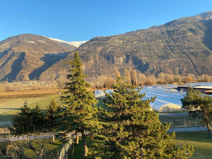 Gîte pour 8 personnes, avec vue et balcon à Saillon - 3