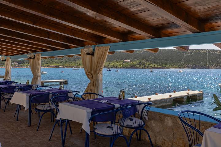 Gîte pour 4 personnes, avec balcon ainsi que piscine et vue sur l’océan, animaux acceptés à Novalja - 4