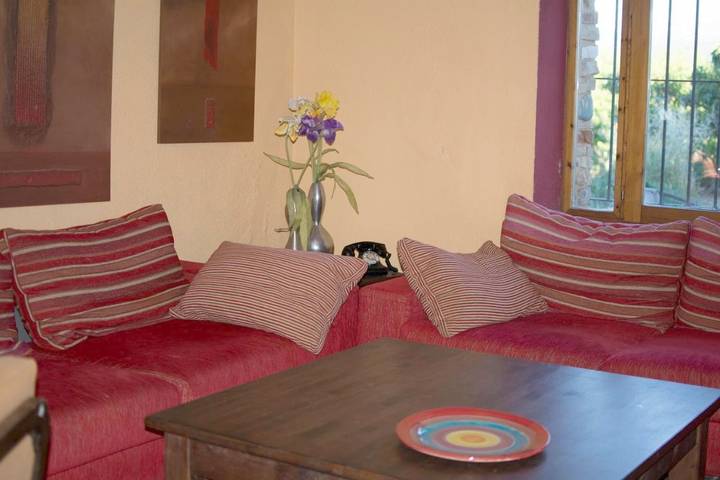 Casa rural para 3 personas, con piscina además de jardín y vistas en Cataluña - 4