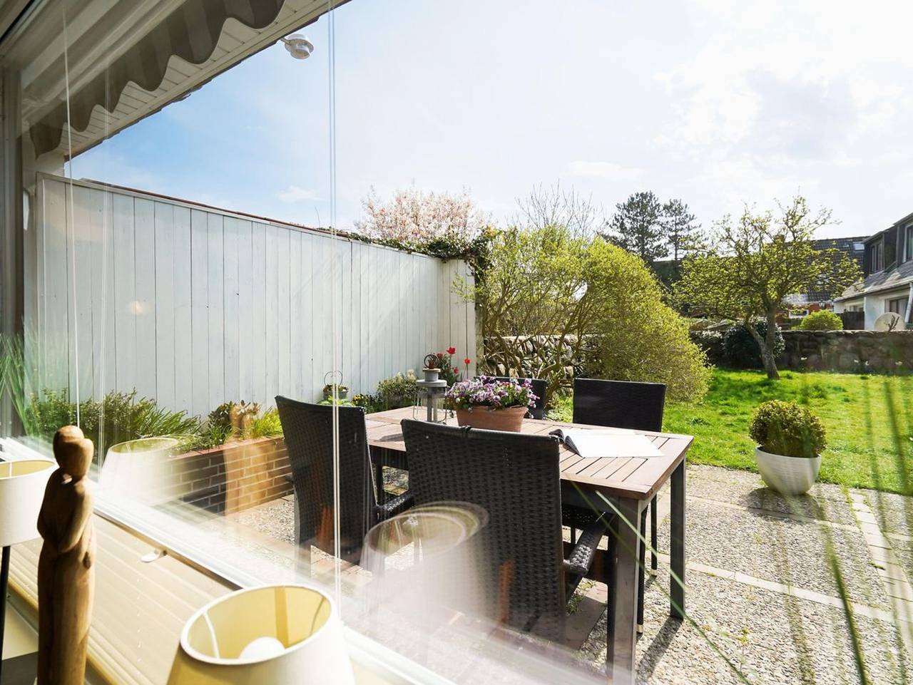 Ganze Ferienwohnung, Silwai Eg - 3-Zimmer App. für 4 Pers. mit Terrasse, Pkw-Stellplatz, Wlan, Haustiere erlaubt. in Sylt (Gemeinde), Sylt