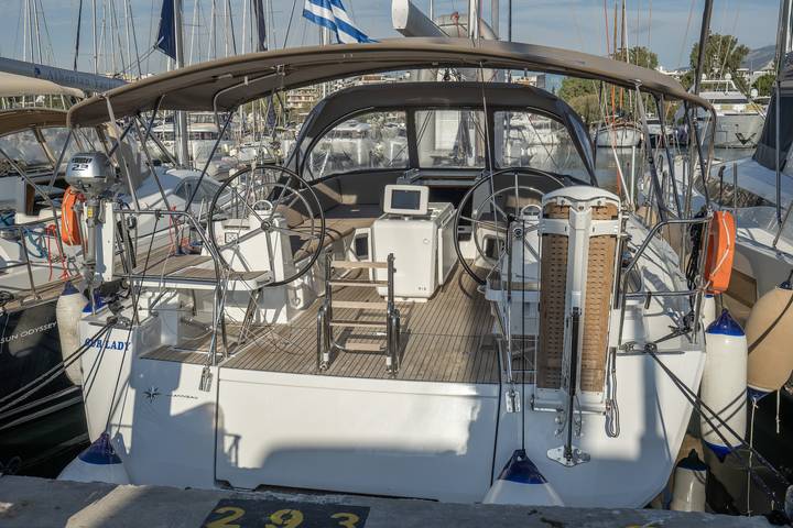 Bateau pour 10 personnes dans Cos Ville