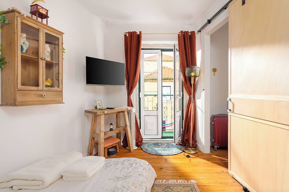 Holiday home in Lisbon from £162 per night
